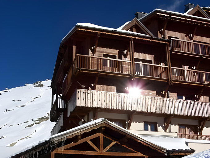 Others 4, Chalet des Neiges Hermine, Savoie