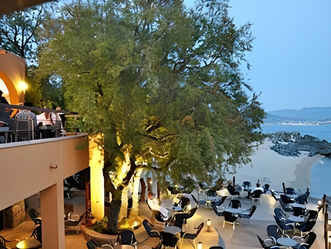 Food & Drinks 5, Hotel Abbartello, Corse-du-Sud