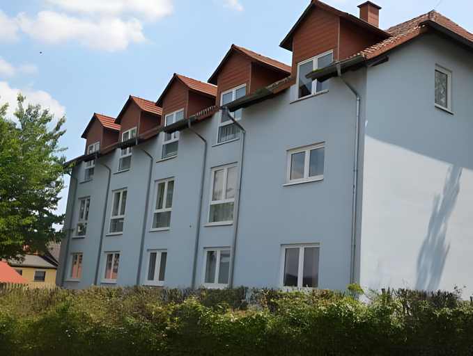 Exterior & Views 1, Central Inn Hotel garni, Neunkirchen