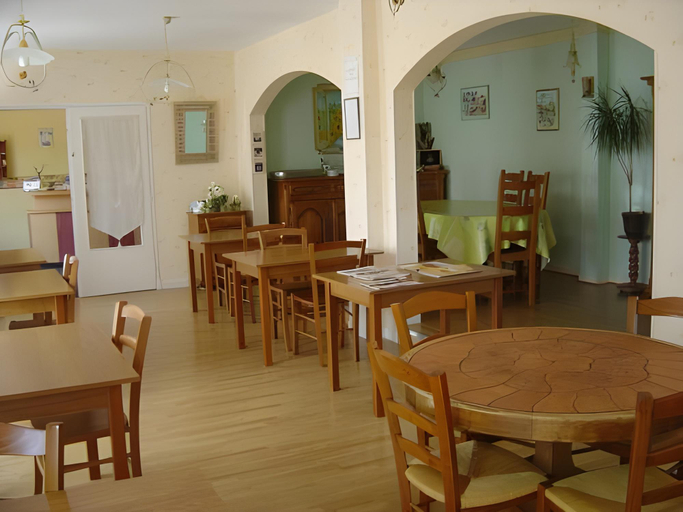 Food & Drinks 5, Hôtel Le Lyon Vert Commentry, Allier