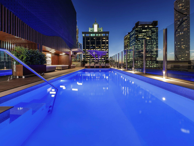 Swimming Pool 2