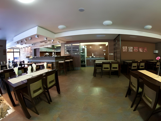 Food & Drinks 5, Fatrapark 2 Apartments House, Ružomberok