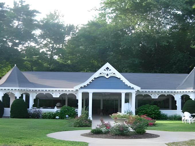 Others 5, Victoria Inn, Rockingham