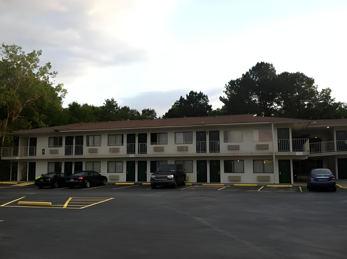 Others 4, Carpet Inn, Lee