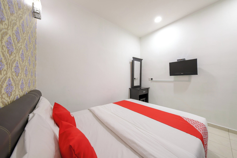 Bedroom 2, OYO 89497 Dream Nur Hotel, Malacca City