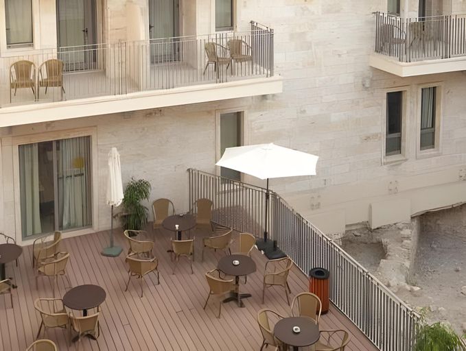 Others 3, HI Akko Hostel