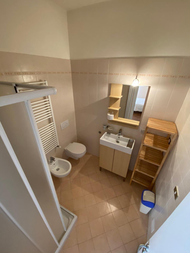 Bedroom 3, Sogni e Colori, Savona