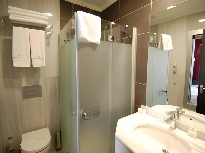 Bathroom, Sultan Mehmed Hotel Istanbul, Fatih