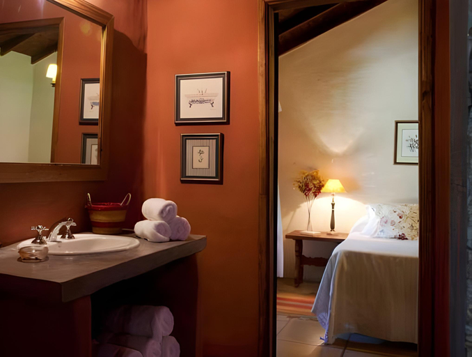 Bedroom, Las Retamas Apart Boutique, Tornquist