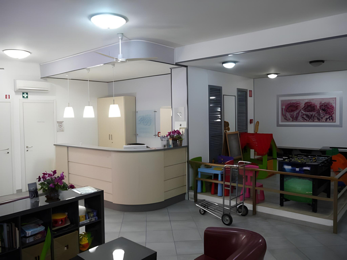 Others 4, Residence Barusso, Savona