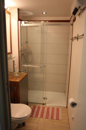 Others 3, chambre les minimes bord de mer aytre, Charente-Maritime