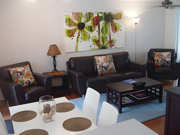Food & Drinks, Clearwater Noosa Resort, Noosa - Noosa-Noosaville