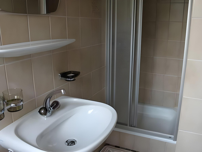 Bathroom 3, Hotel Al Lago, Locarno