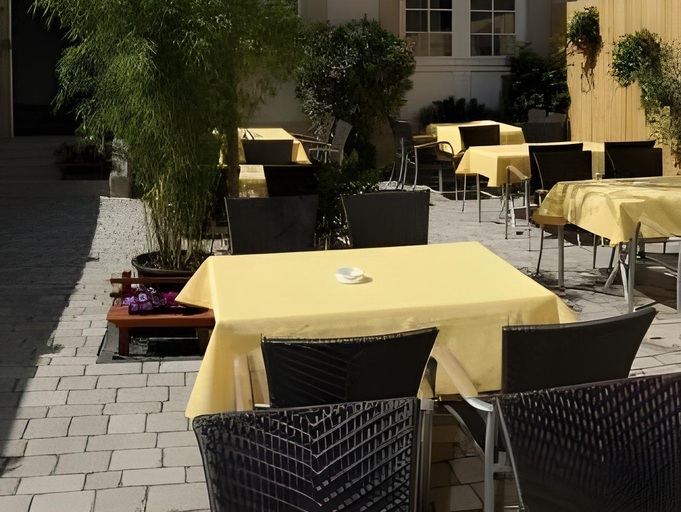 Others 4, Hotel Europa, Bamberg