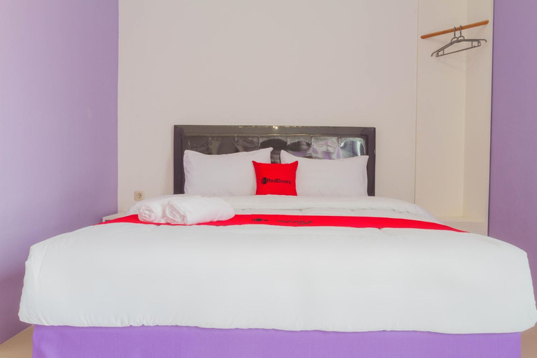 Bedroom 14