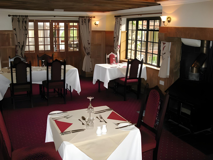 Food & Drinks 4, Lakeview Manor, Devon