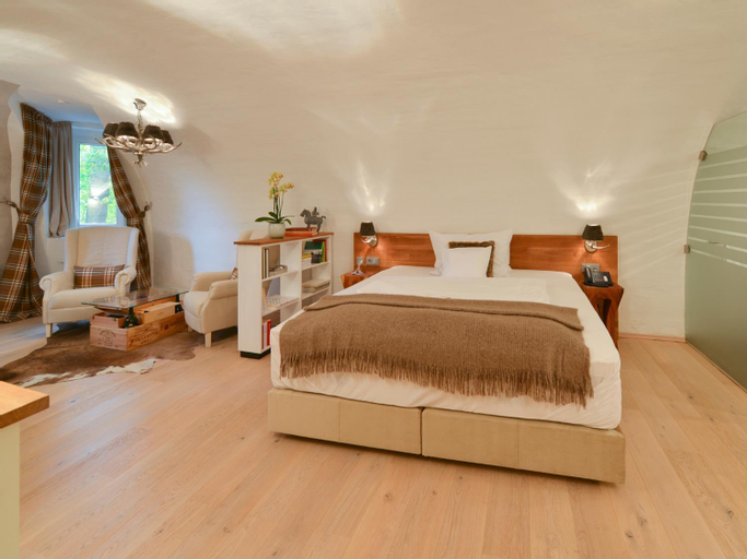 Bedroom 8