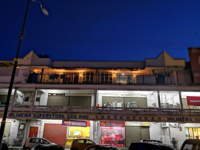 Exterior 7