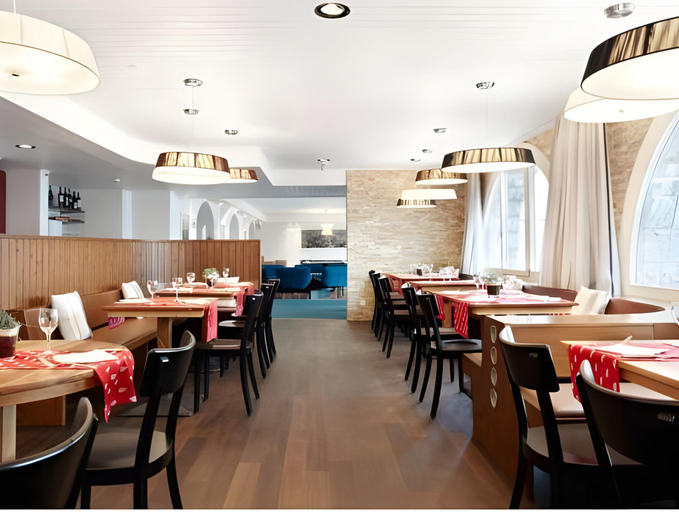 Food & Drinks 5, Marchenhotel, Glarus