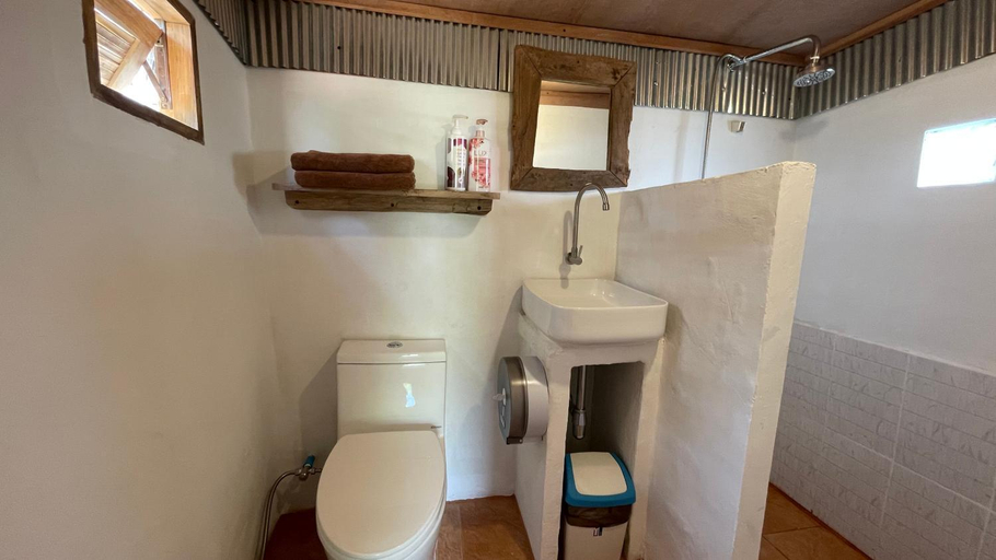 Bathroom 3, Monsankiang Camping Views, Mae Chaem