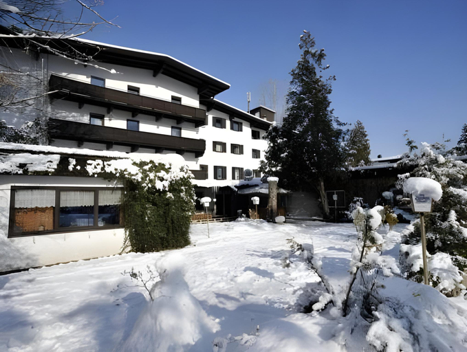 Others 4, Hotel Linde, Kufstein