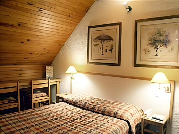 Bedroom 3, Hotel des Marquisats, Haute-Savoie
