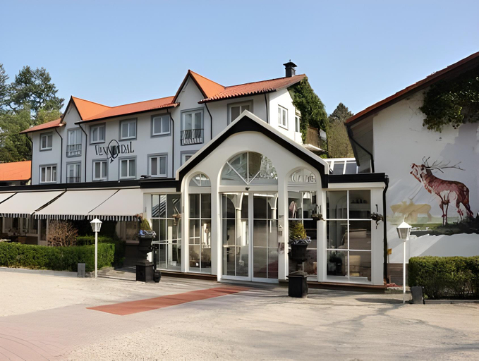 Exterior & Views 1, Landgoedhotel Villa Vennendal, Nunspeet