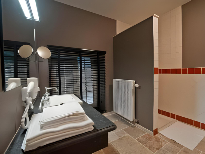 Bathroom 2, B&B Kamerijck, Limburg