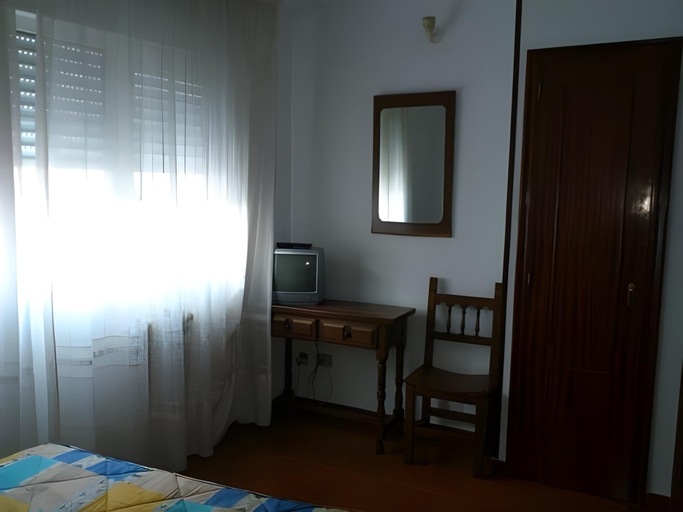 Others 4, Hostal Fisterra, Lugo