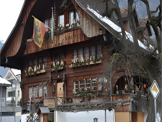 Others 2, Hirschen, Interlaken