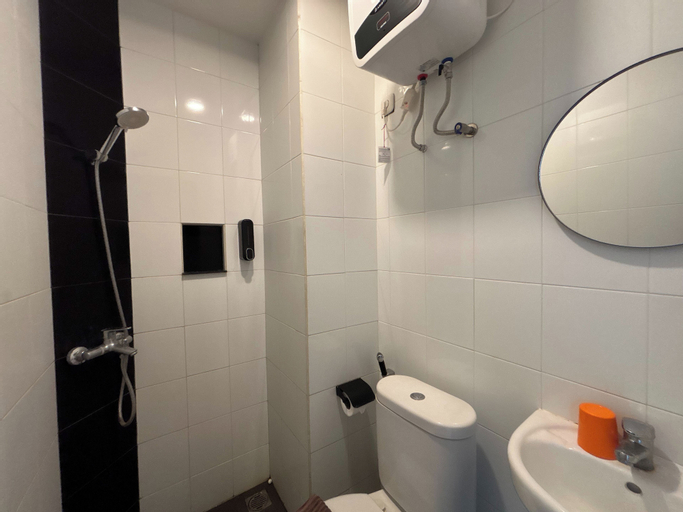 Bathroom 4