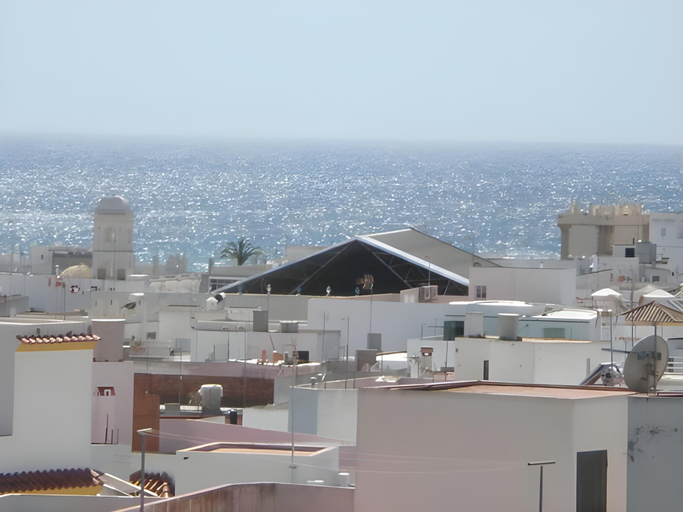 Others 4, Hostal Al-Andalus, Cádiz