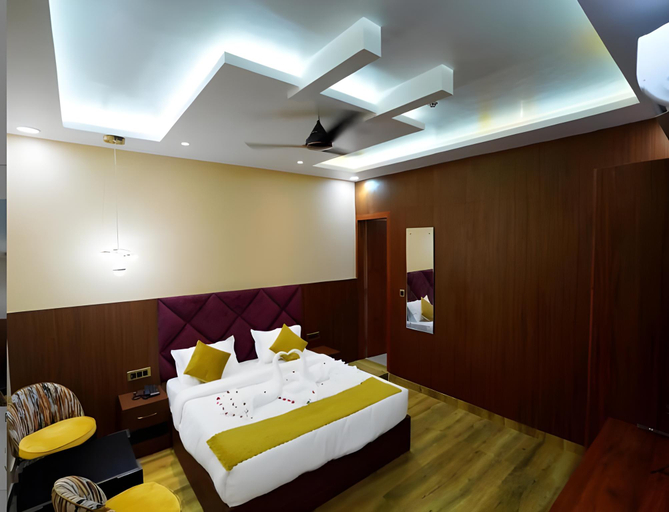 Others 2, THE ROYALE AMOR HOTEL AND BANQUET, Lucknow