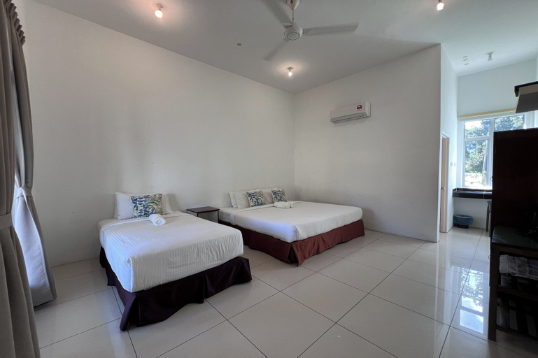 Bedroom 7