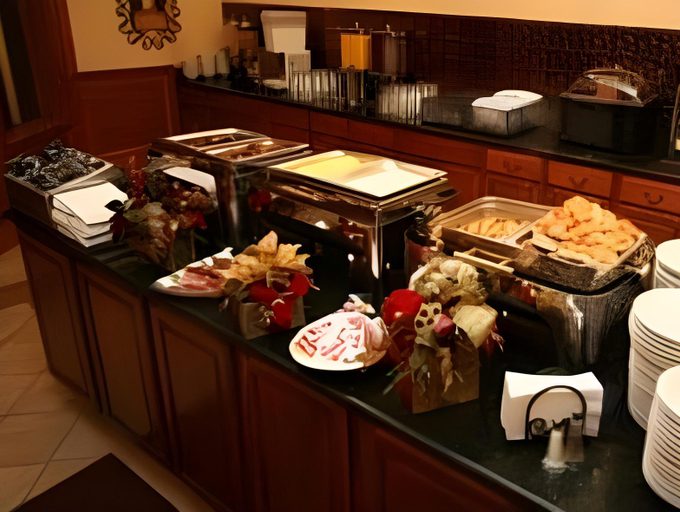 Food & Drinks 5, The Inn at Christmas Place, Sevier