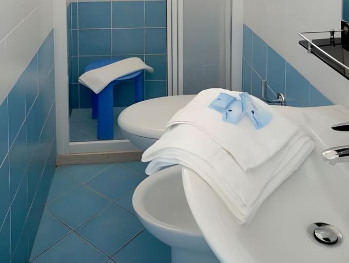 Bedroom 3, Hotel Smart Cervia B&B, Ravenna
