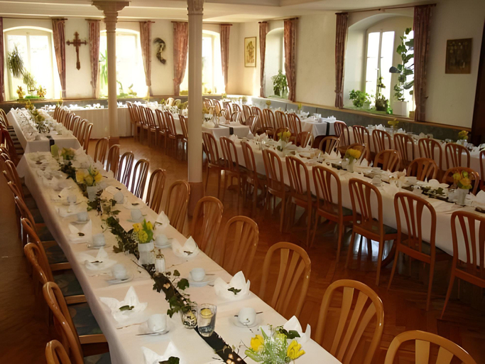 Food & Drinks 4, Landgasthof & Land-gut-Hotel Zur Rose, Alb-Donau-Kreis