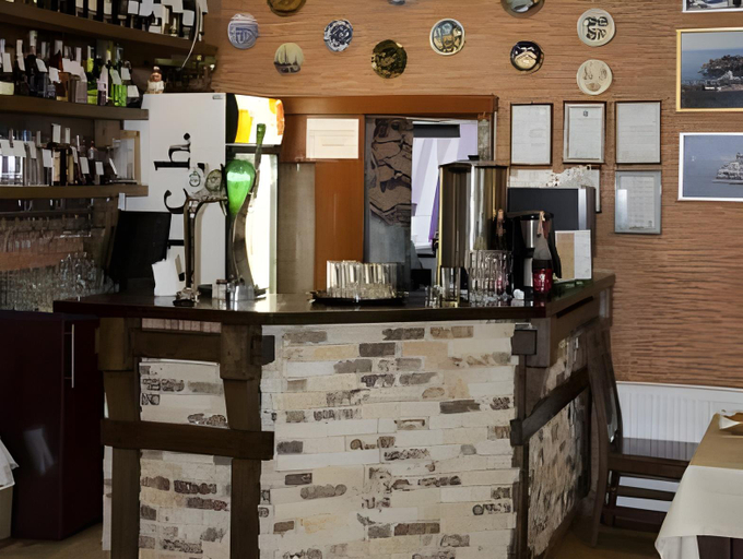 Food & Drinks 4, Gala Hotel, Kamianets'-Podil's'ka