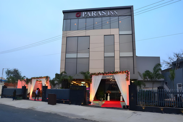 Others 4, Paras Inn, Gurgaon