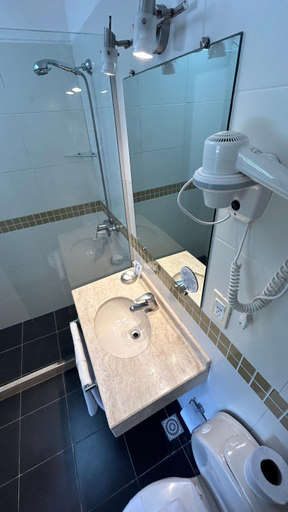Bathroom 3, HOTEL TAMARIZ, n.a339