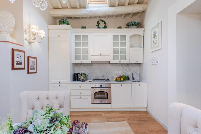 Others 4, Casa Laura, UNWIND YOURSELF ON A LUXURY TERRACE IN LUCCA TOWN, Lucca
