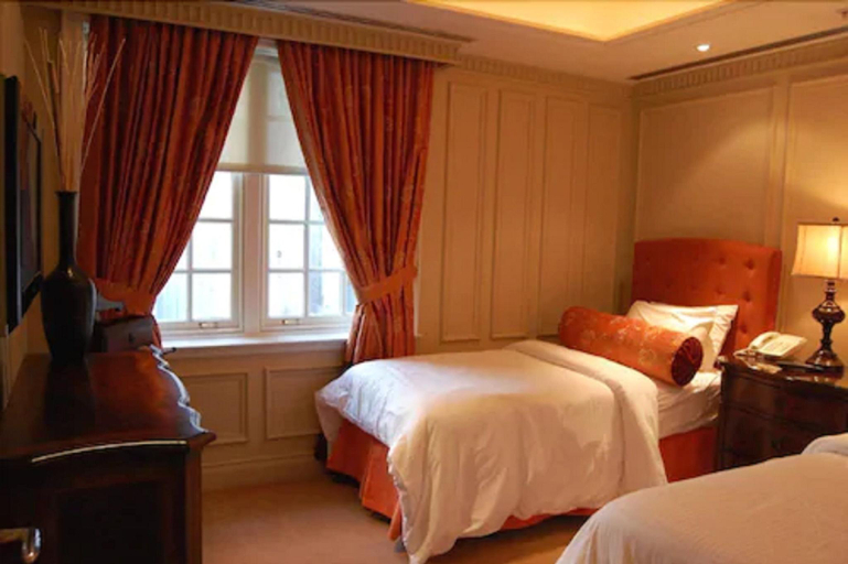 Bedroom 22