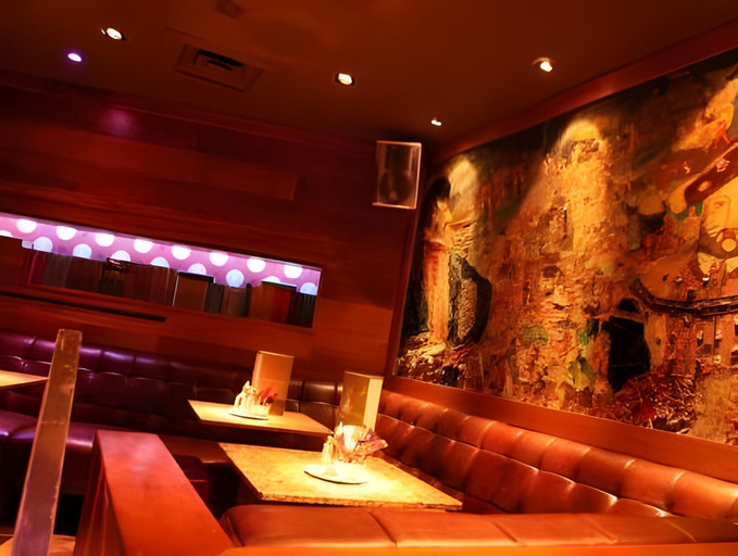 Food & Drinks 4, Silken Thomas Accommodation