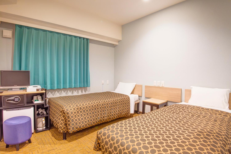 Bedroom 9