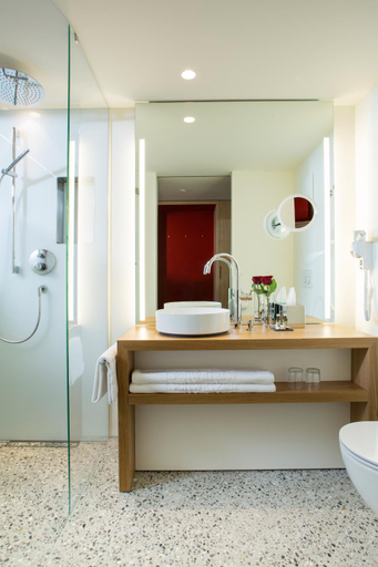 Bathroom 3, Hotel Schwarzler, Bregenz