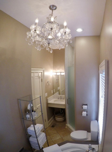 Bathroom 8