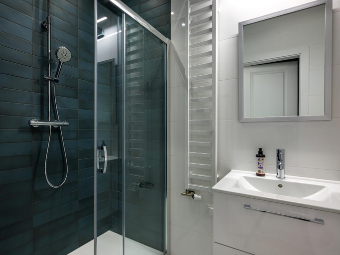 Bathroom 2, Tyzenhauz Suites Topolowa, Kraków City