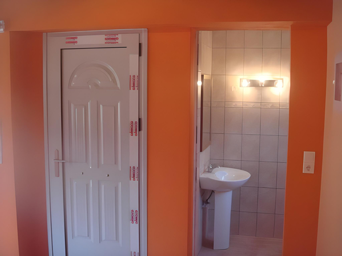 Bathroom 3, Alessandro, Ionian Islands