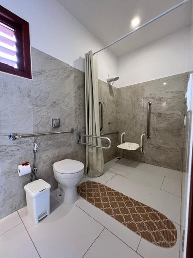 Bathroom 8
