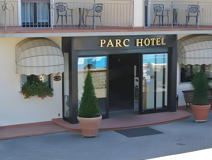 Others 5, Parc Hotel, Arezzo